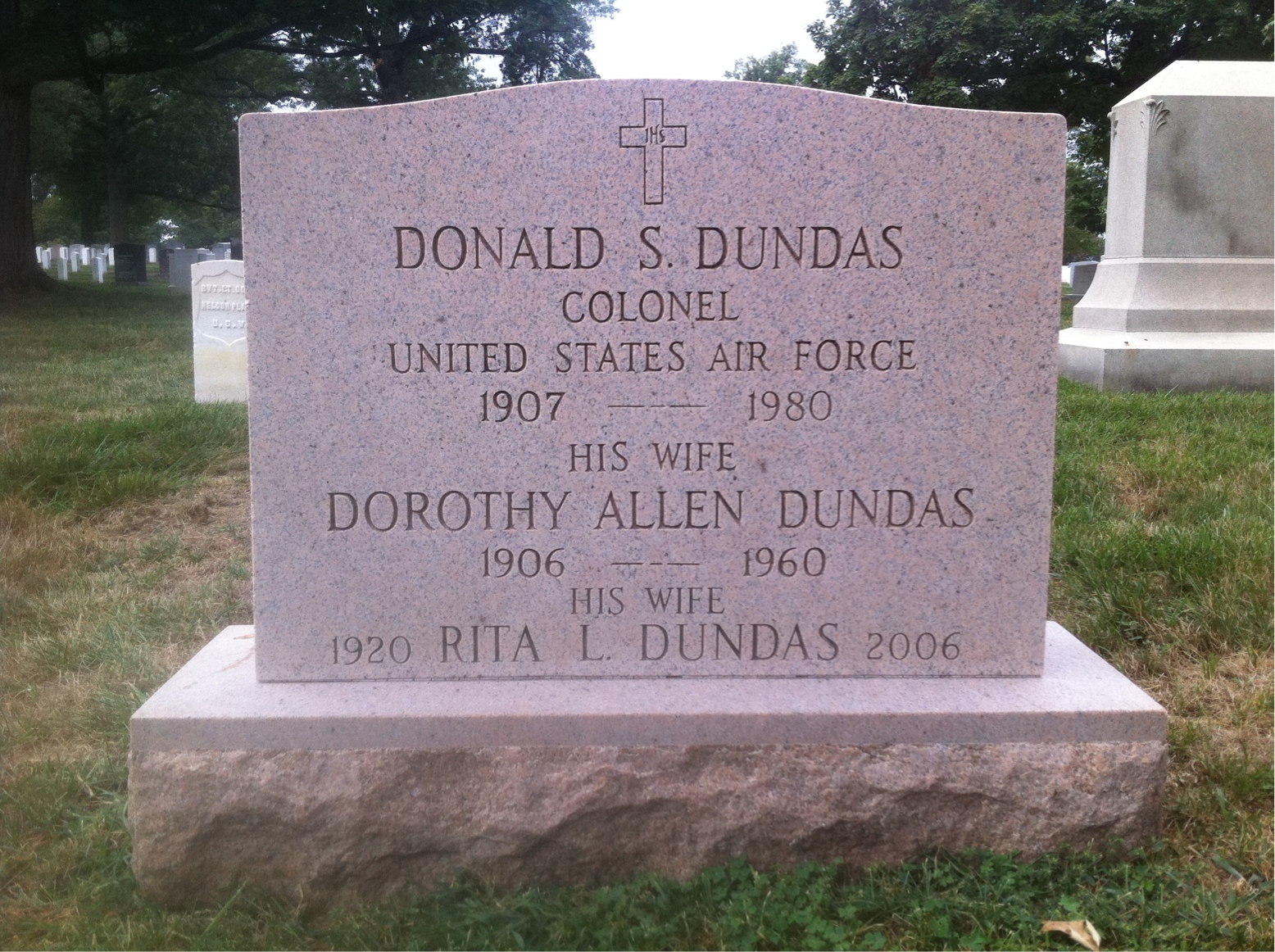Donald Dundas