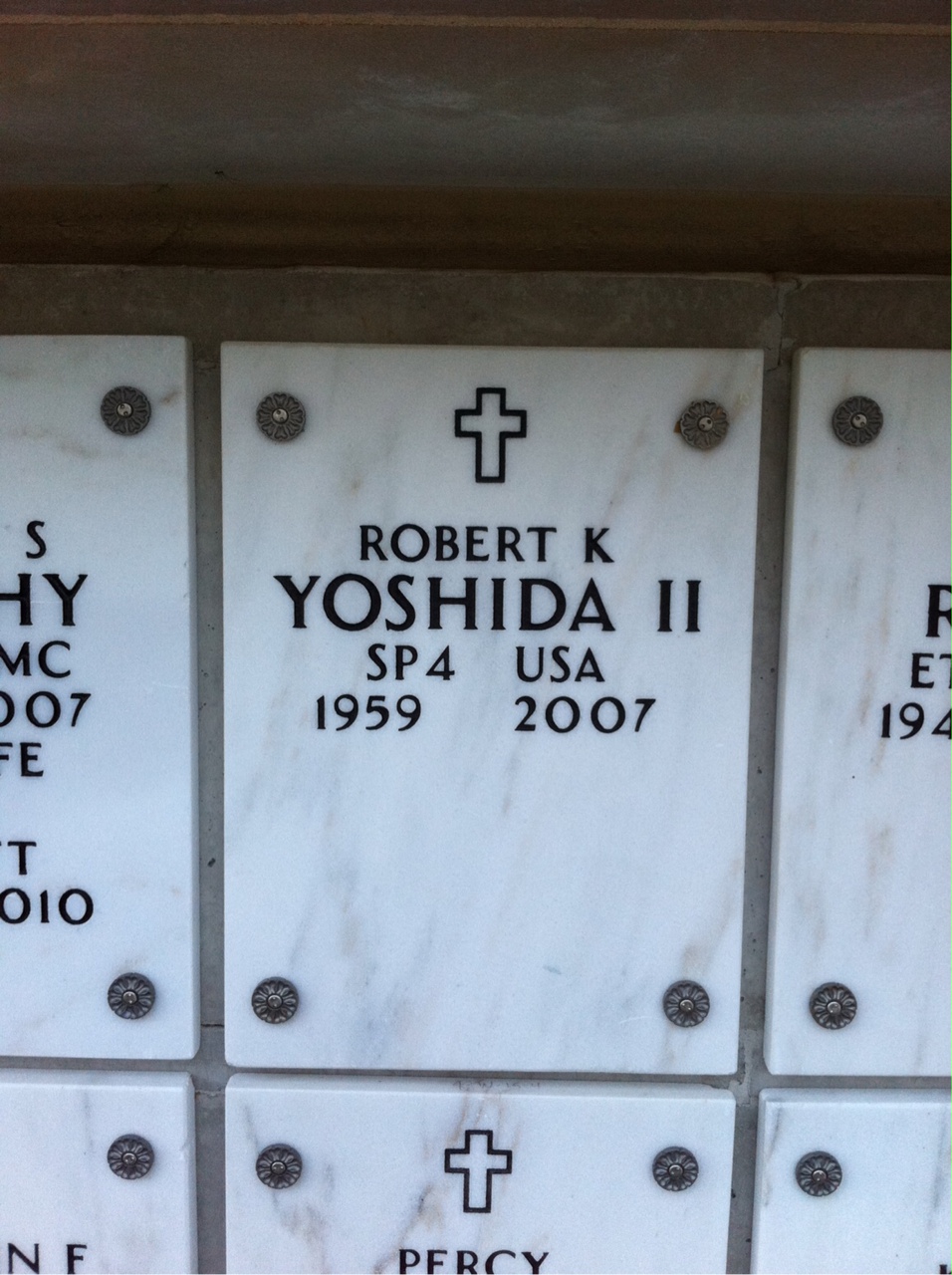 Robert Yoshida