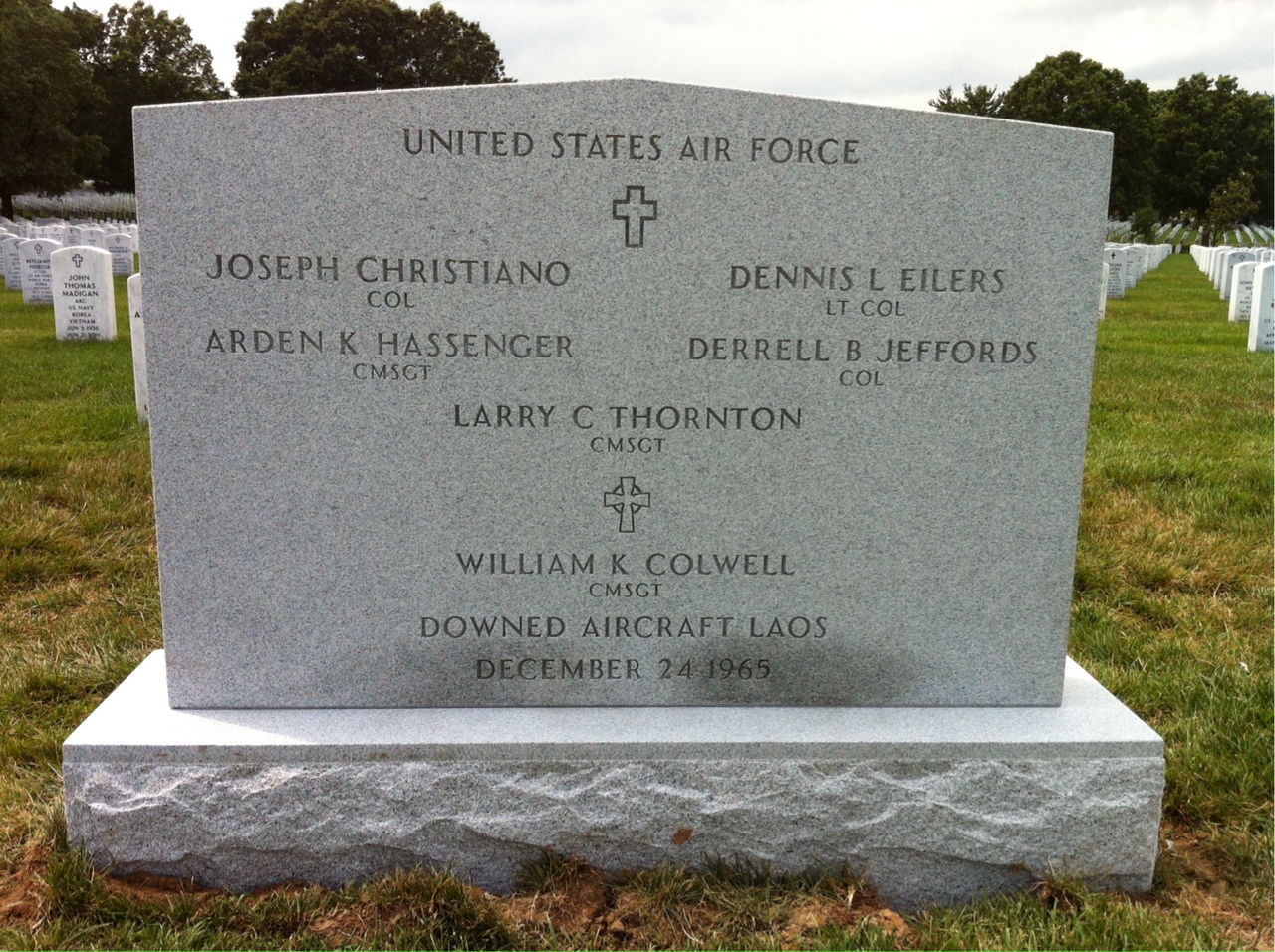 Headstone shared by 5 interments, including Arden Keith Hassenger