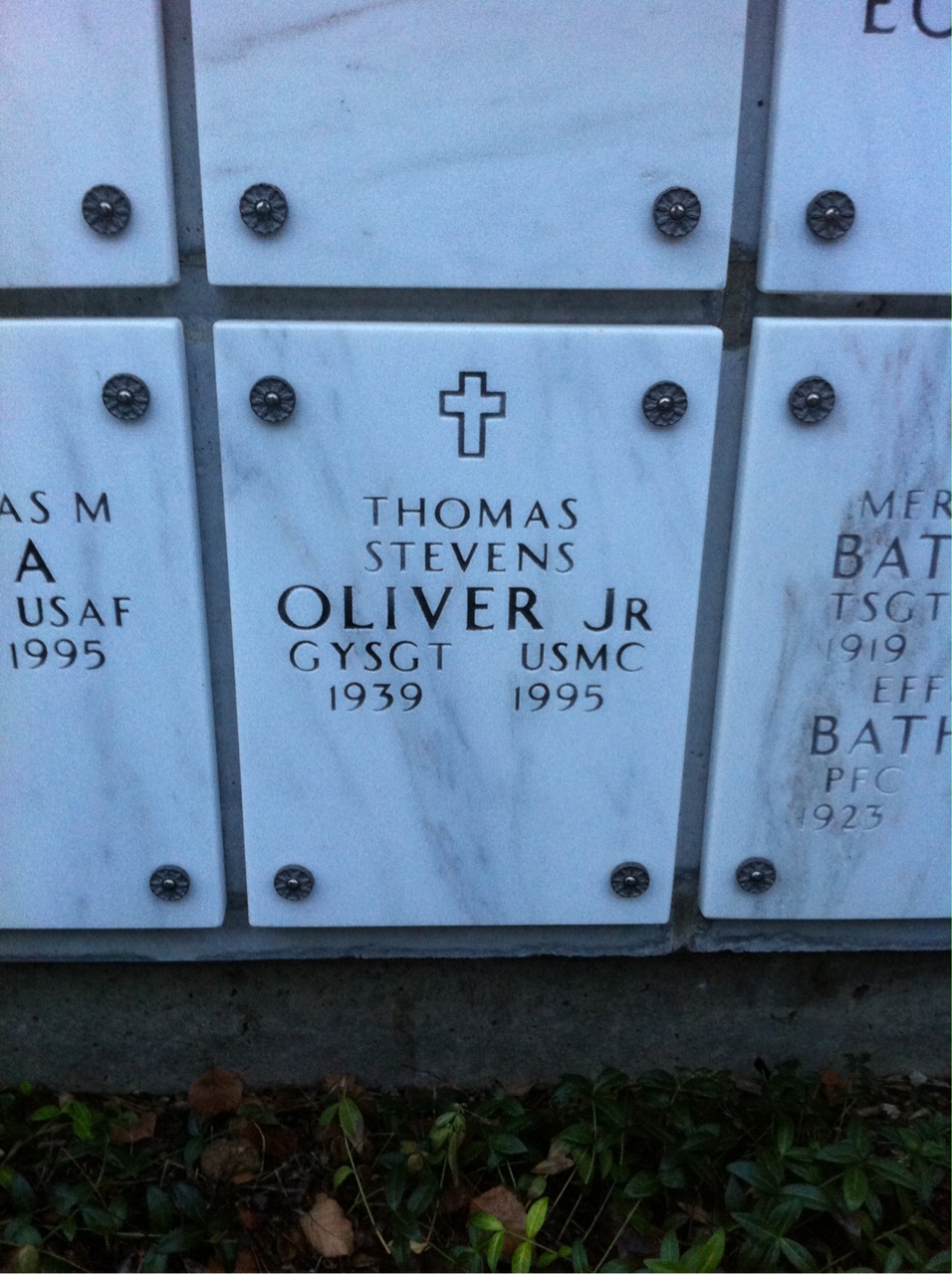 Thomas S Oliver