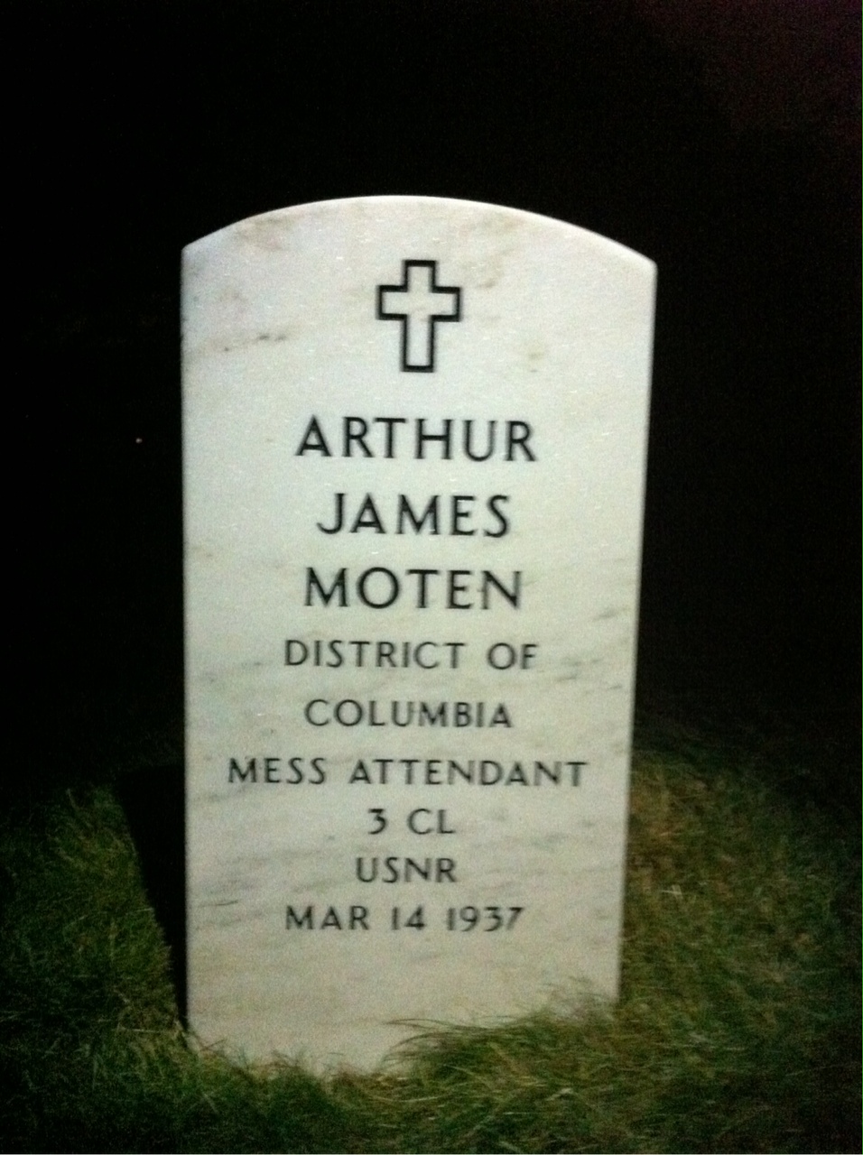 Arthur Moten