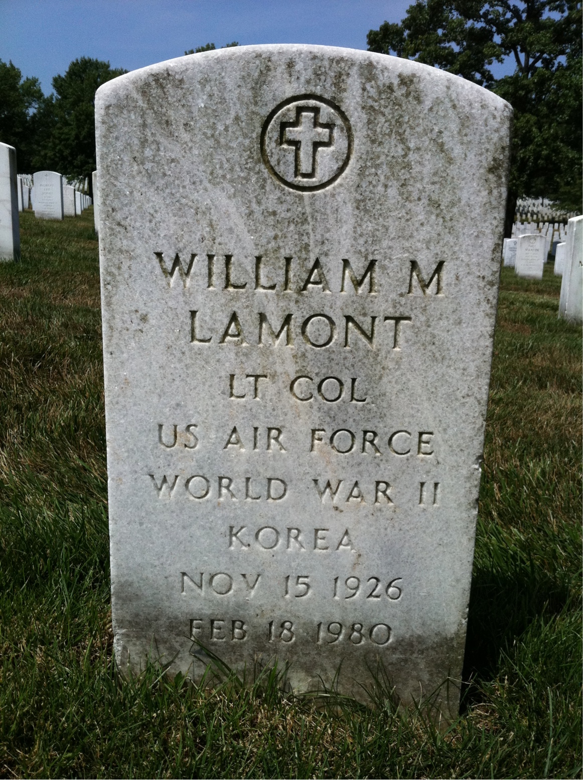 William M Lamont