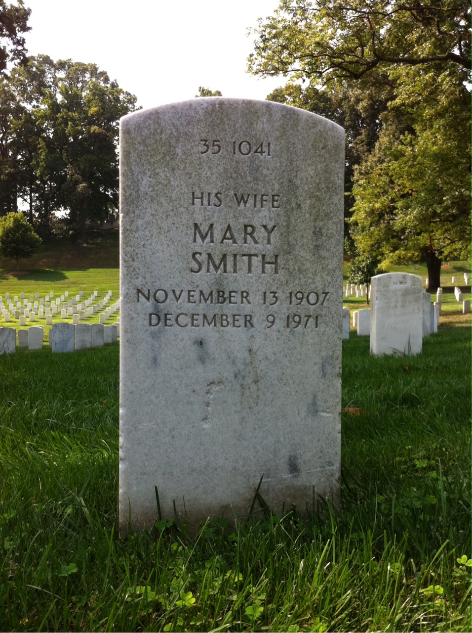 Back of headstone — Earl Mink