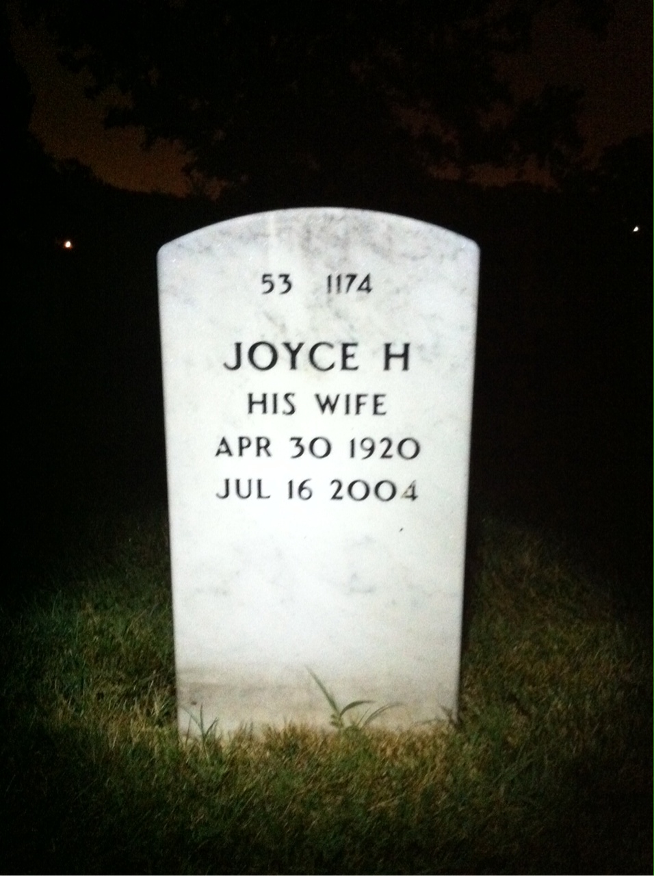 Back of headstone — Roger Kase