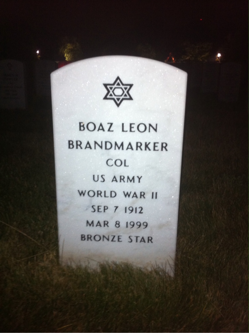 Boaz Brandmarker