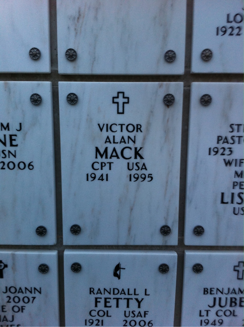 Victor Mack