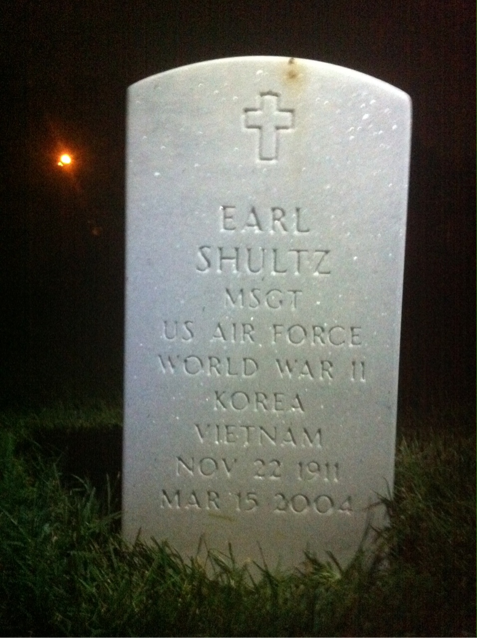 Earl Shultz