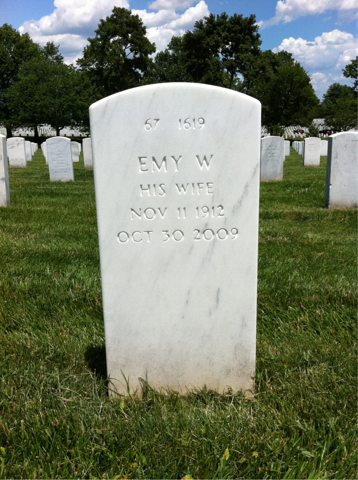 Back of headstone — Gordon Wildes