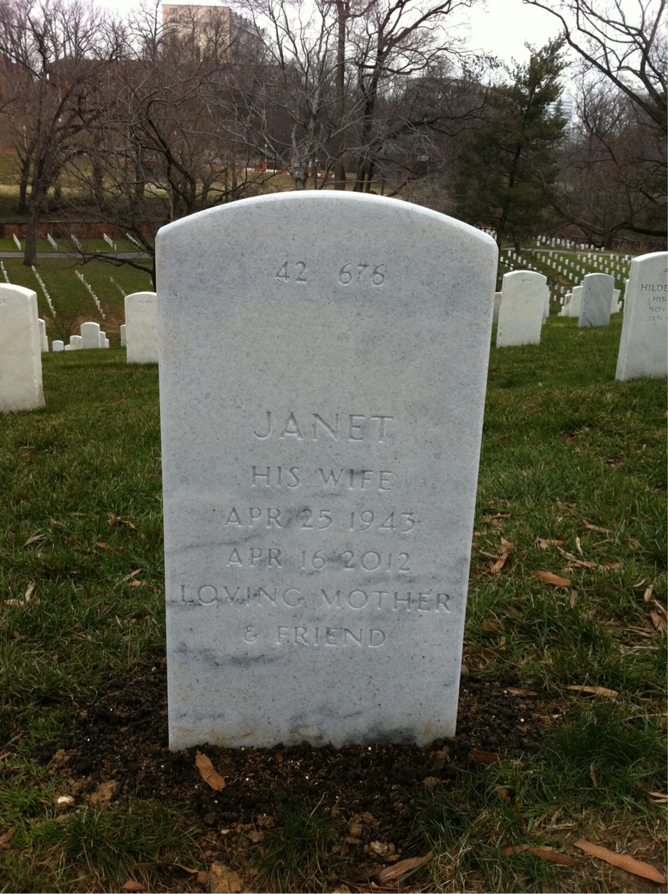 Back of headstone — Larry Roerick