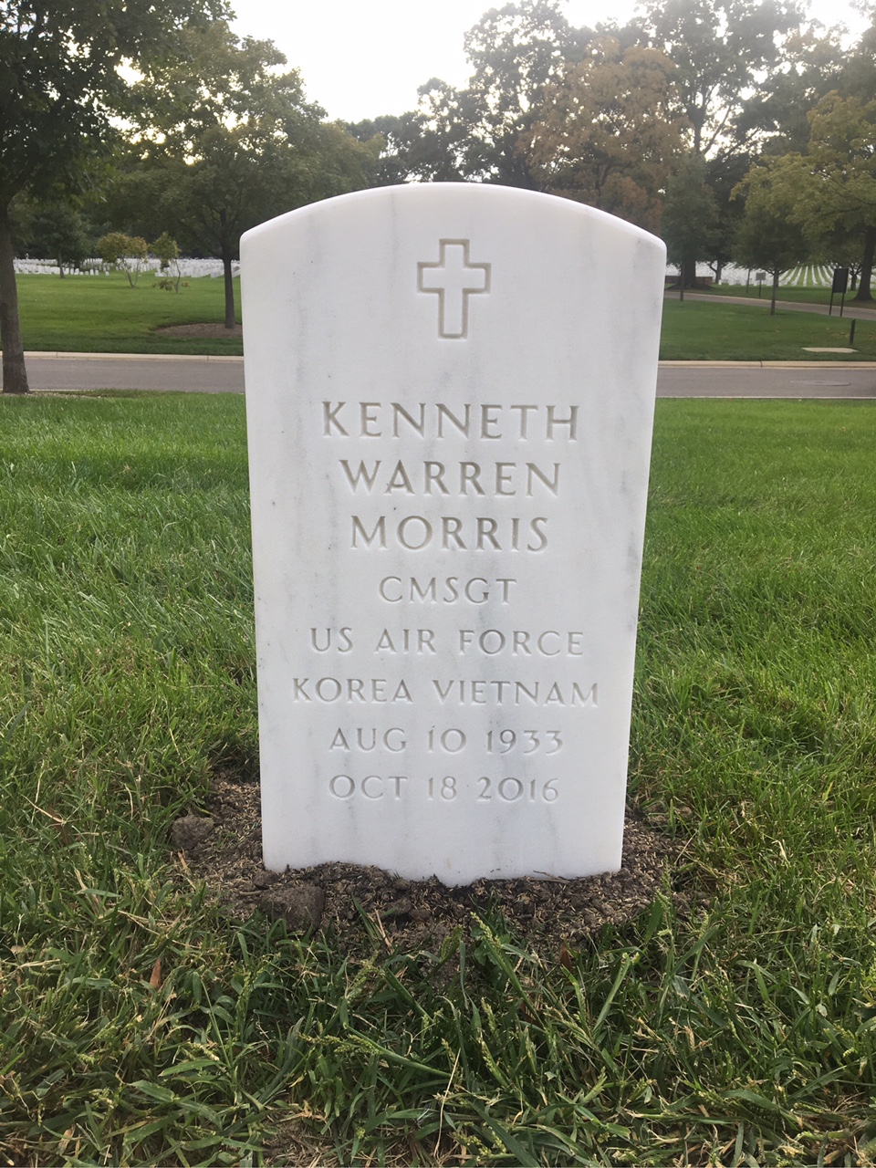 Kenneth Morris