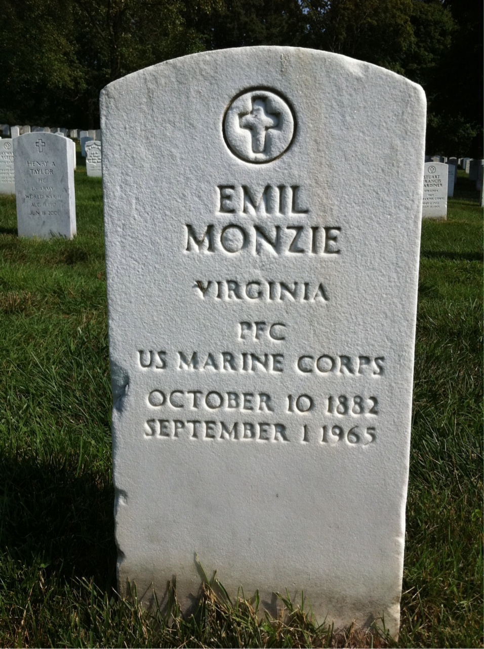 Emil Monzie