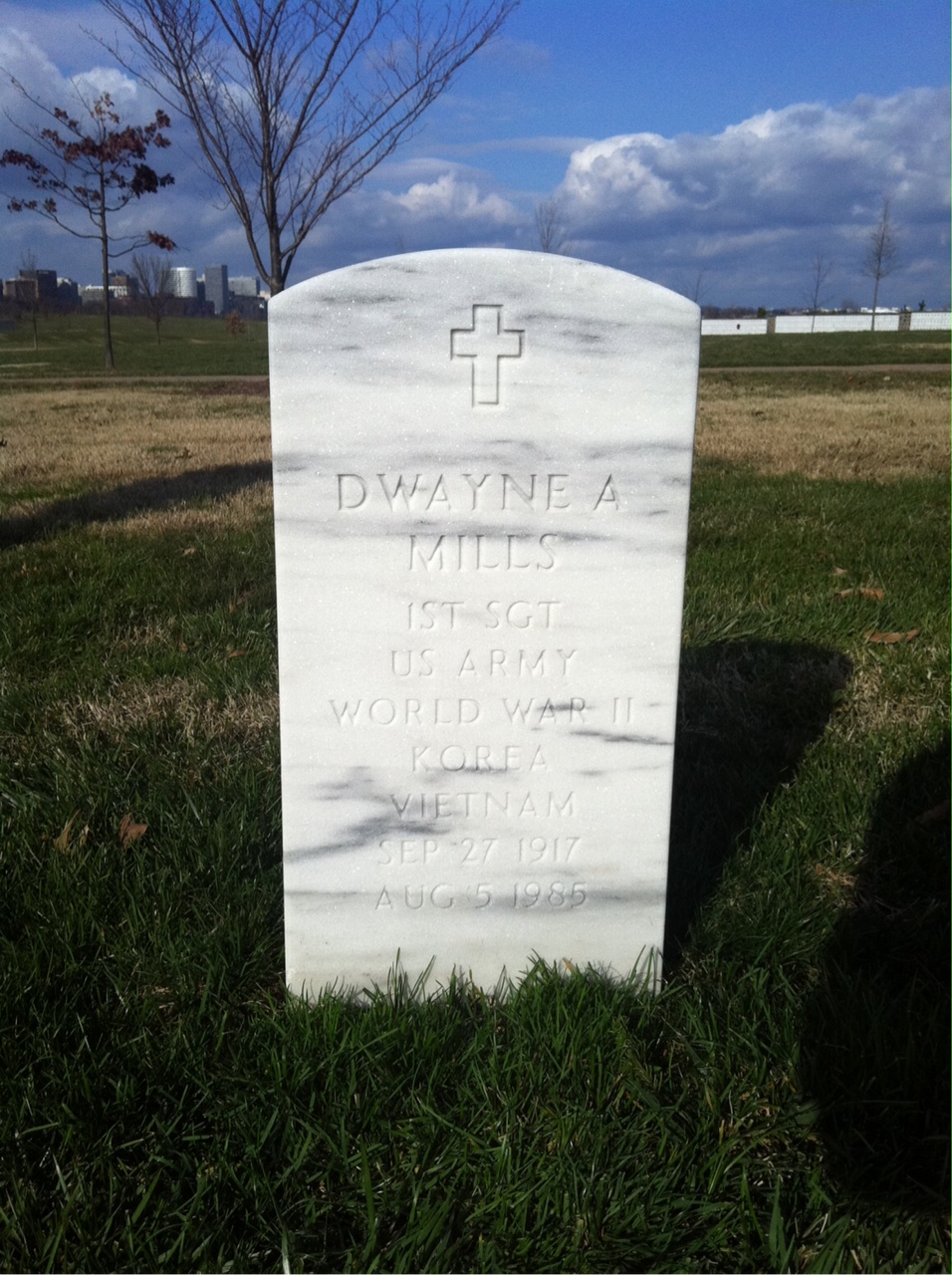 Dwayne Mills
