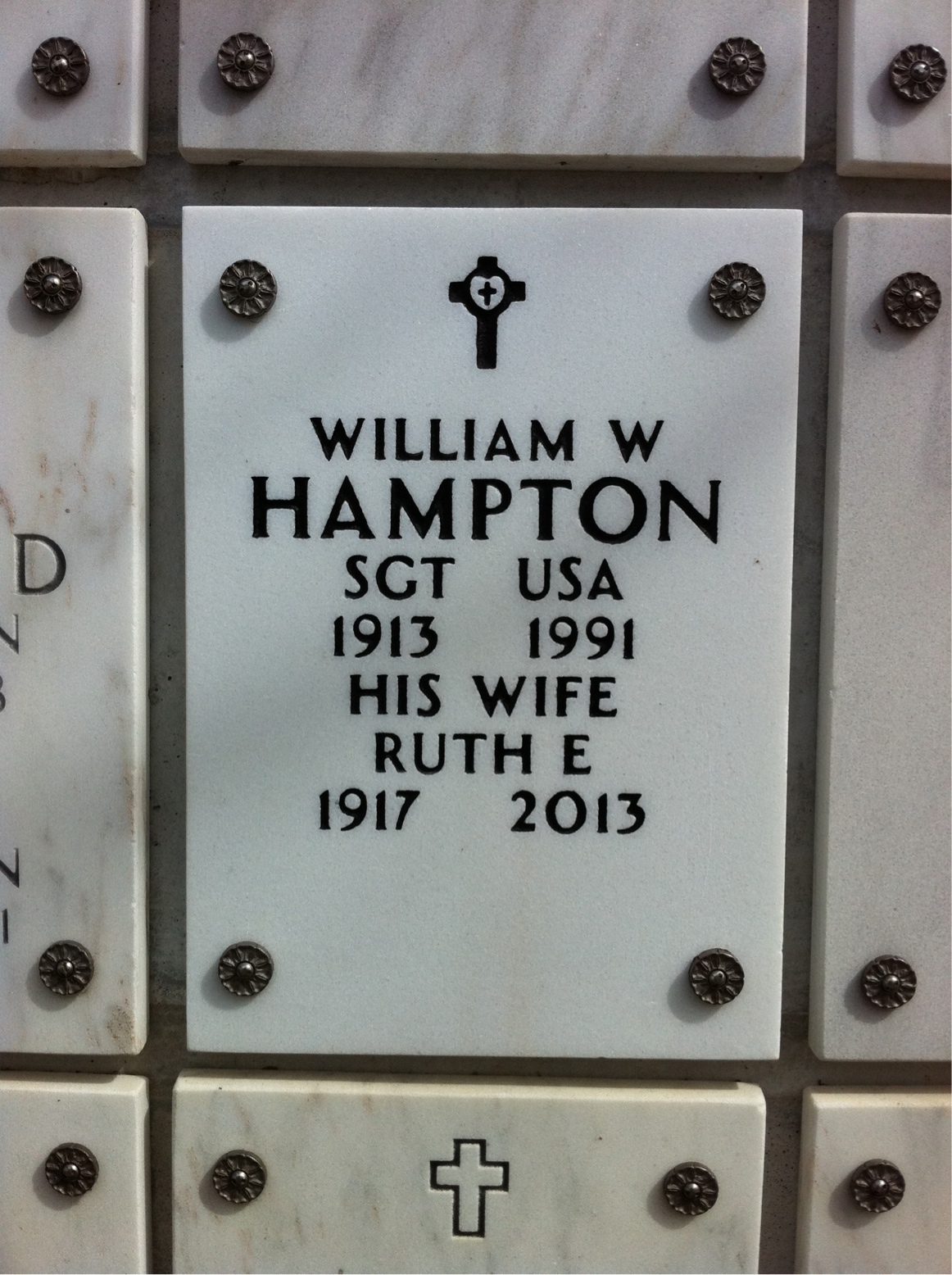 William W Hampton