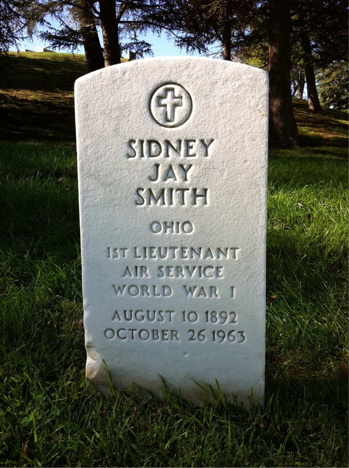 Sidney D Smith