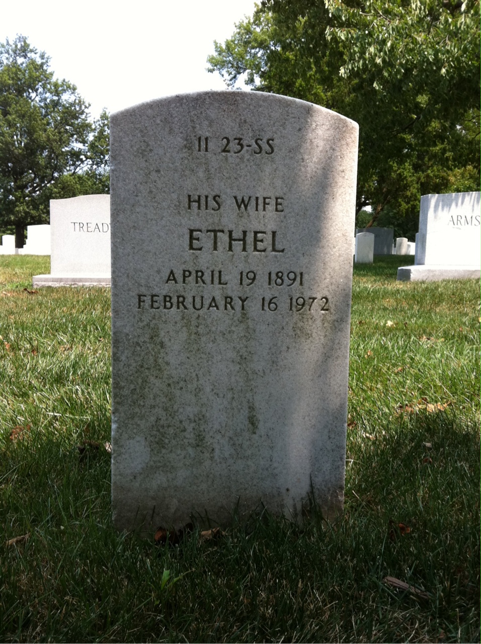 Back of headstone — Reuben Bakenhus