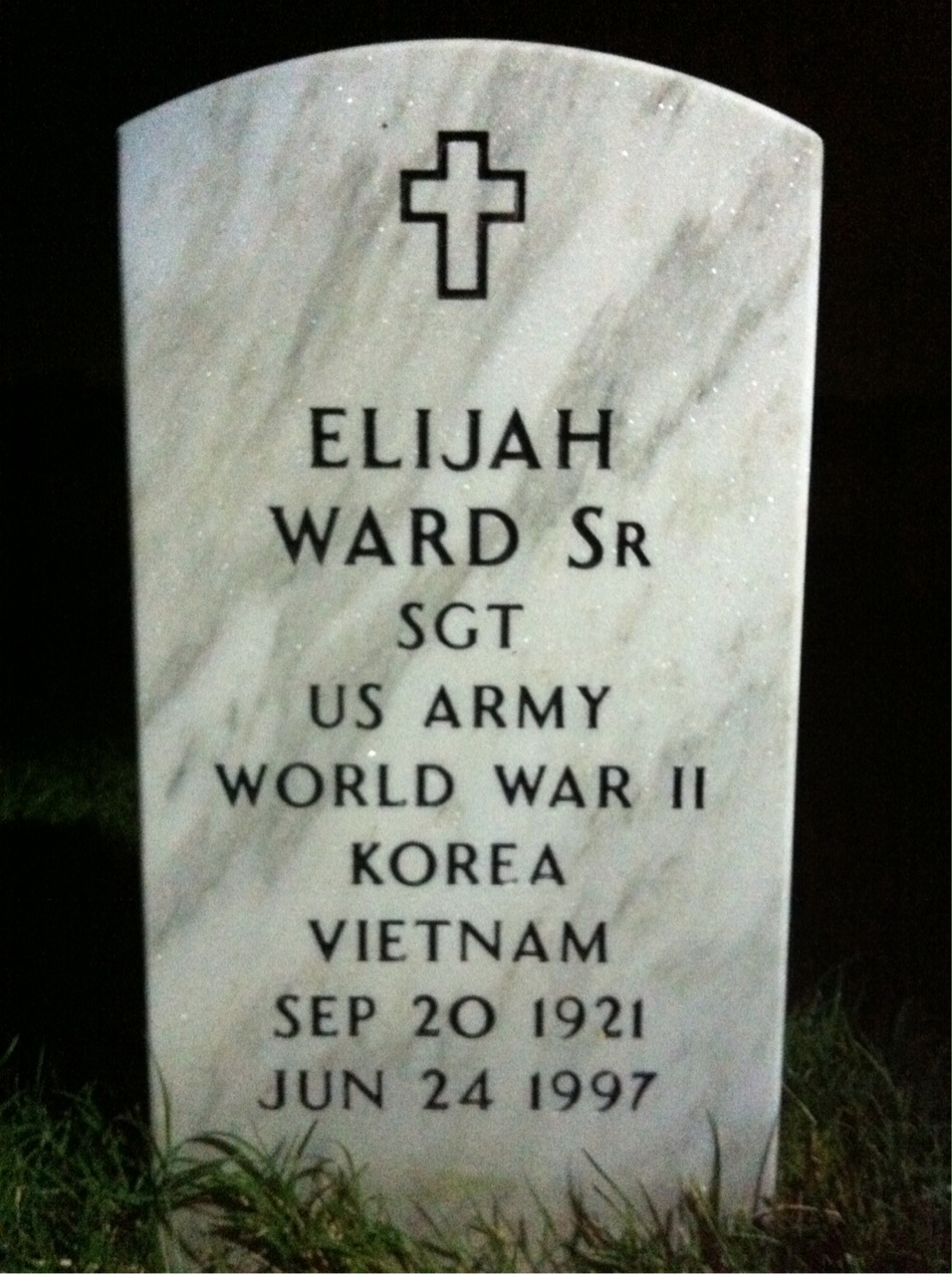 Elijah Ward
