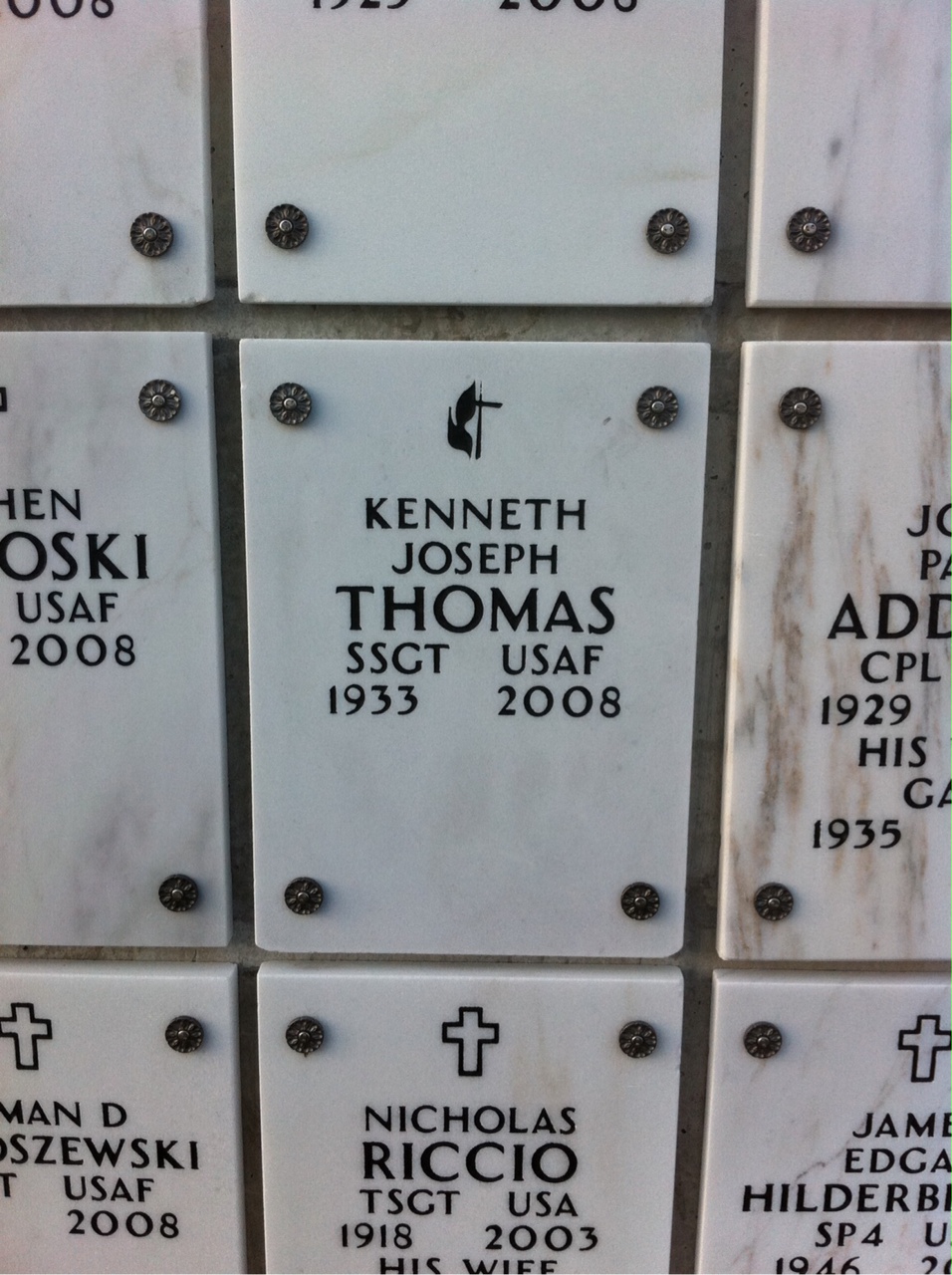 Kenneth Thomas