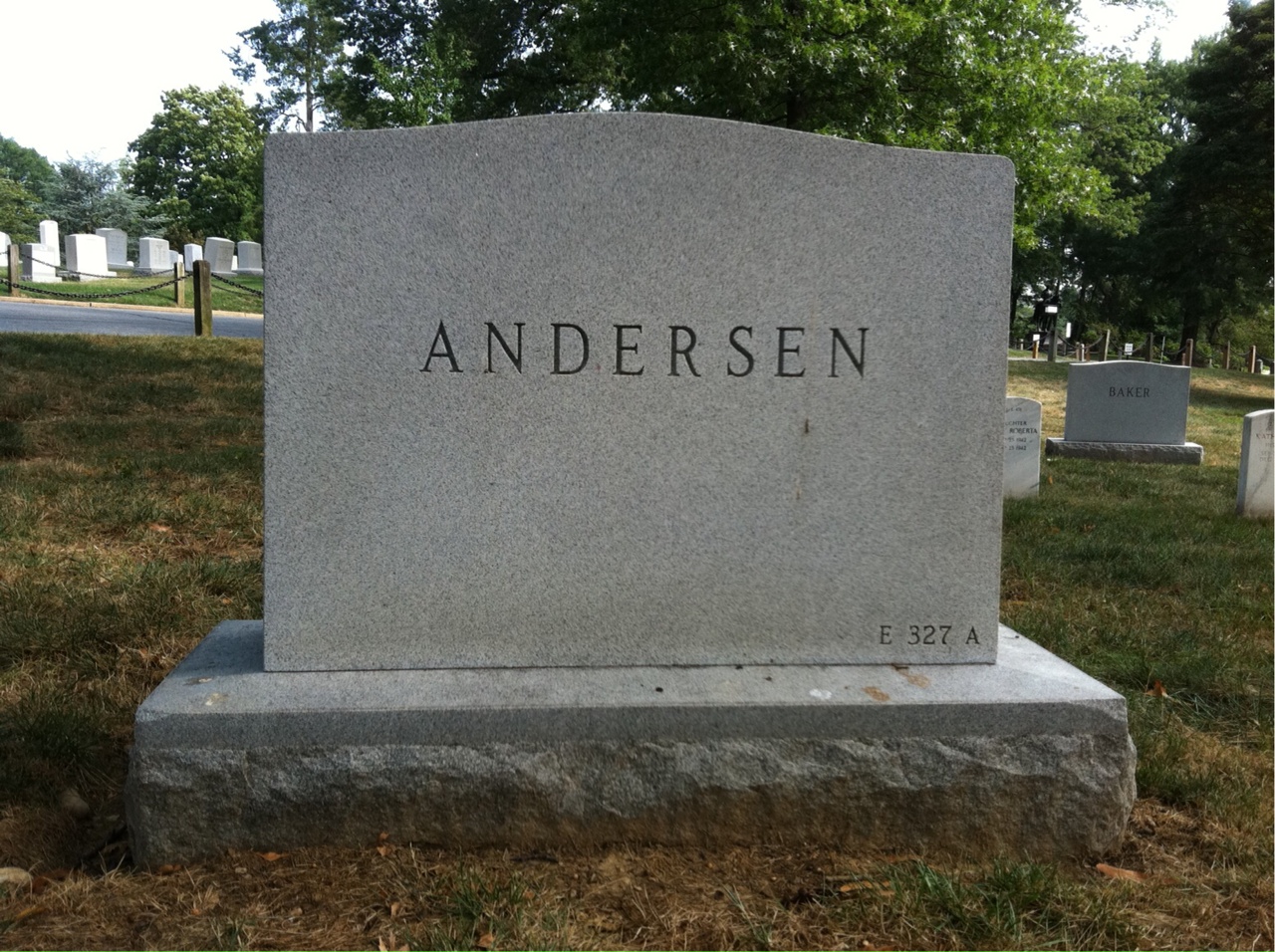 Back of headstone — Engmann Andersen