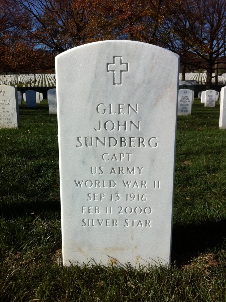 Glen J Sundberg