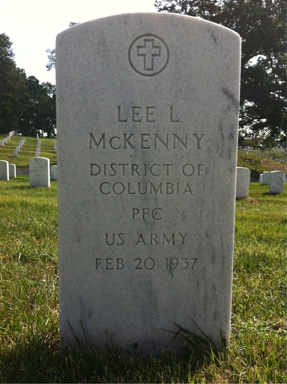 Lee Mckenney