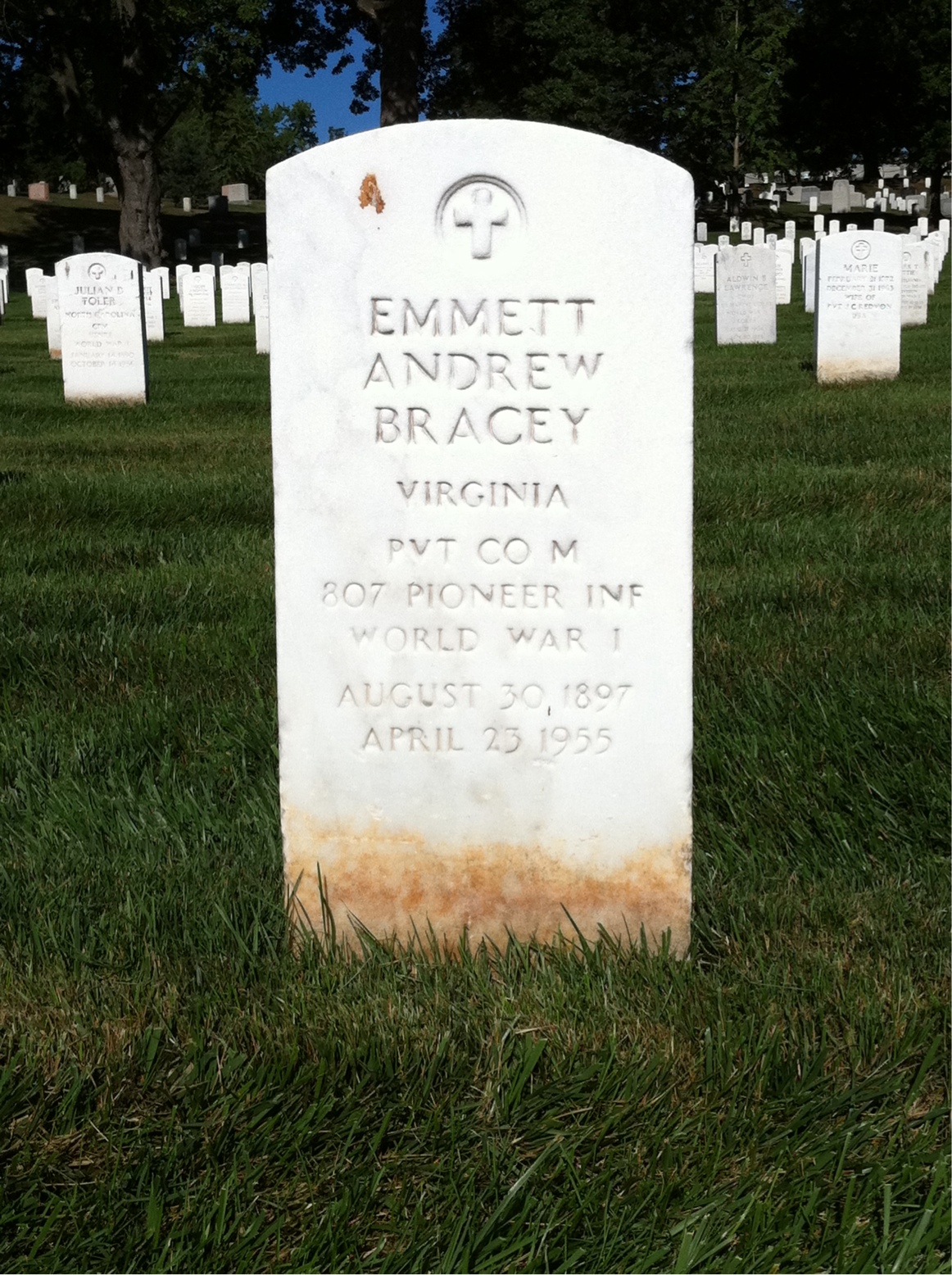 Emmett Bracey
