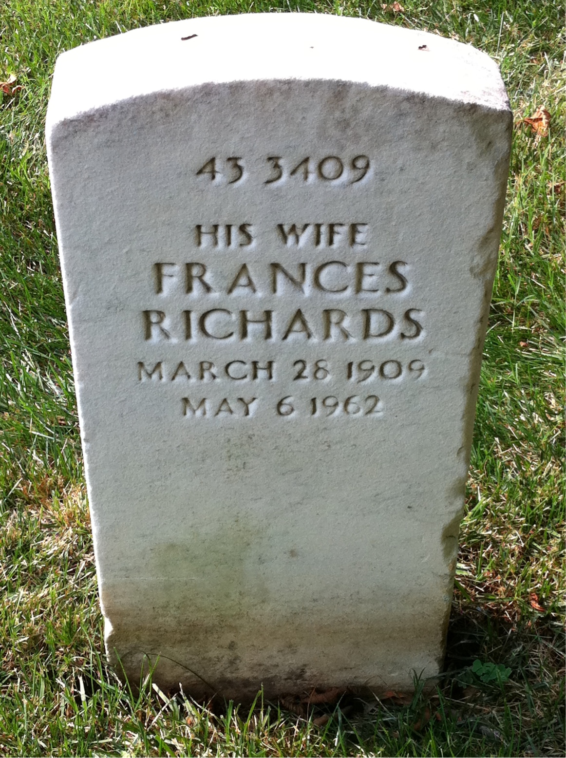 Back of headstone — Rollie Moore