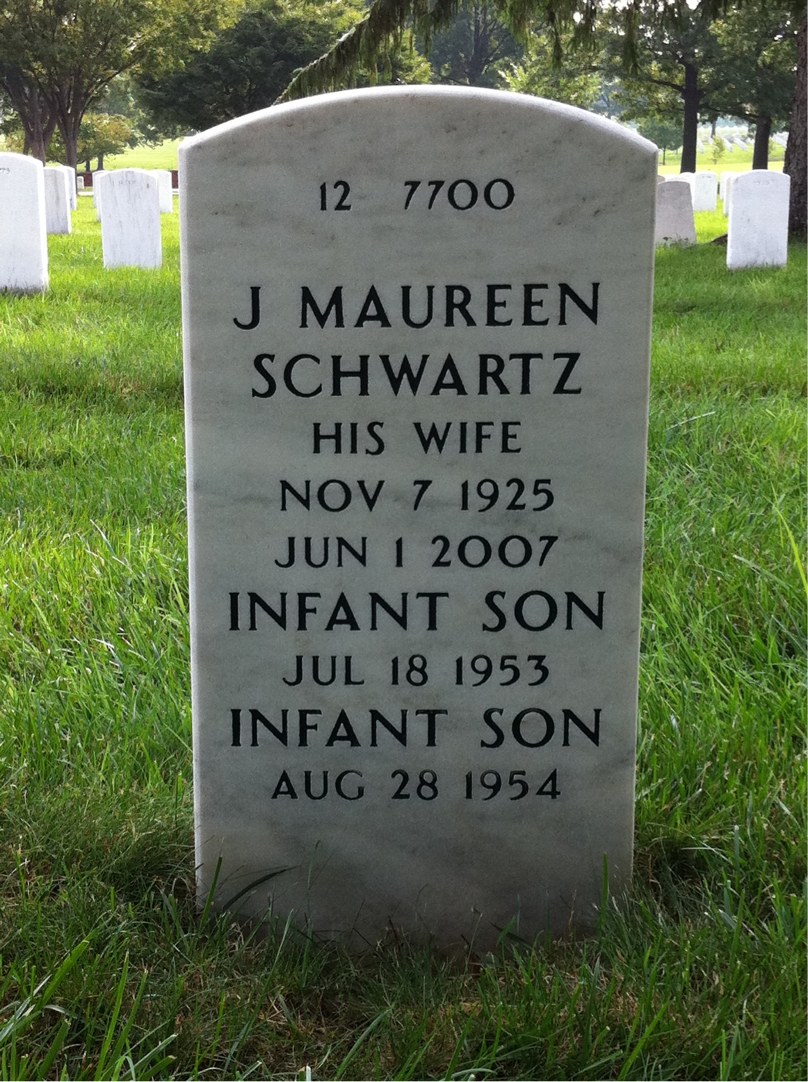 Back of headstone — Richard Keuhne