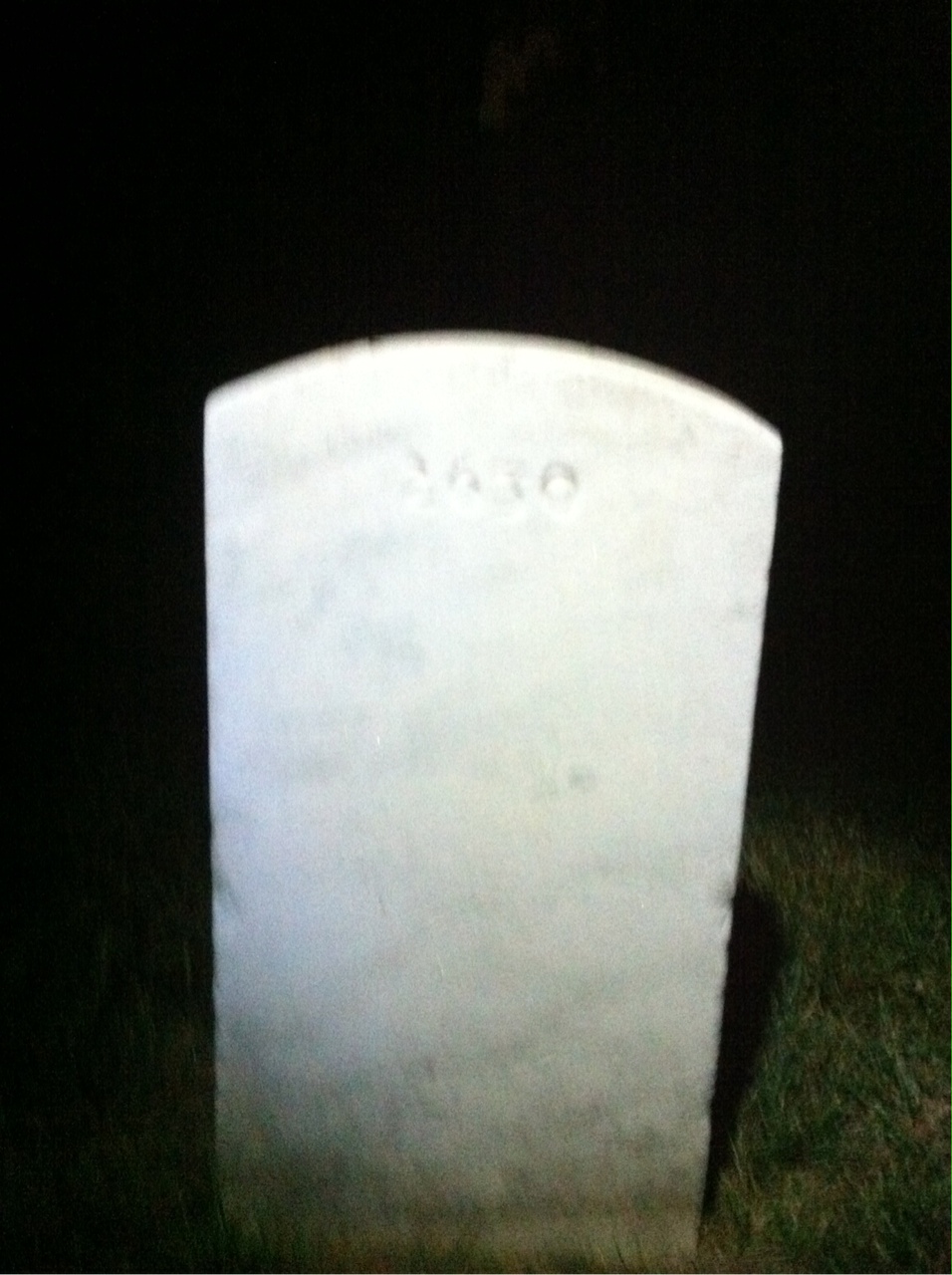 Back of headstone — Russell Moreland
