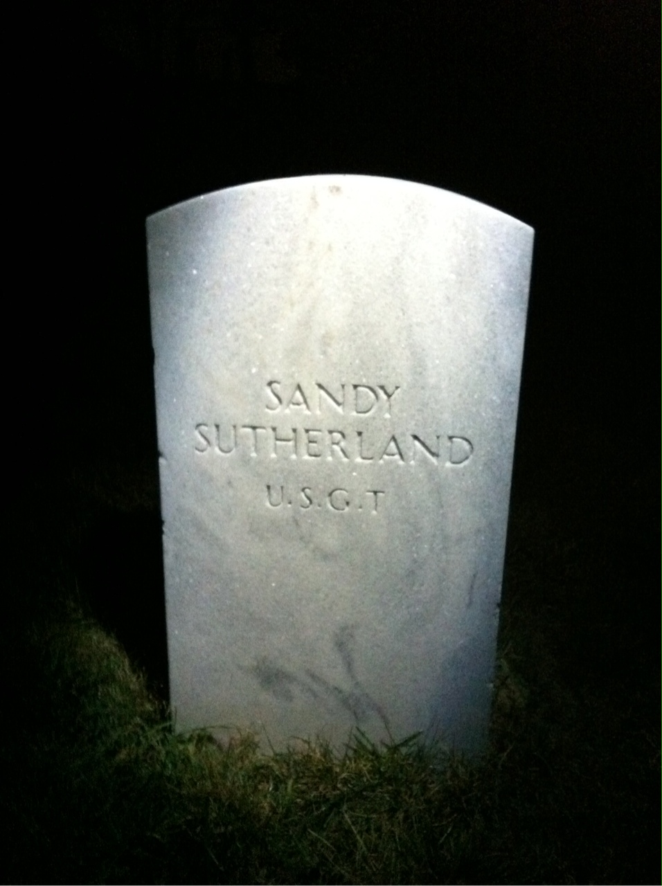 Headstone of Sandy Sutherland