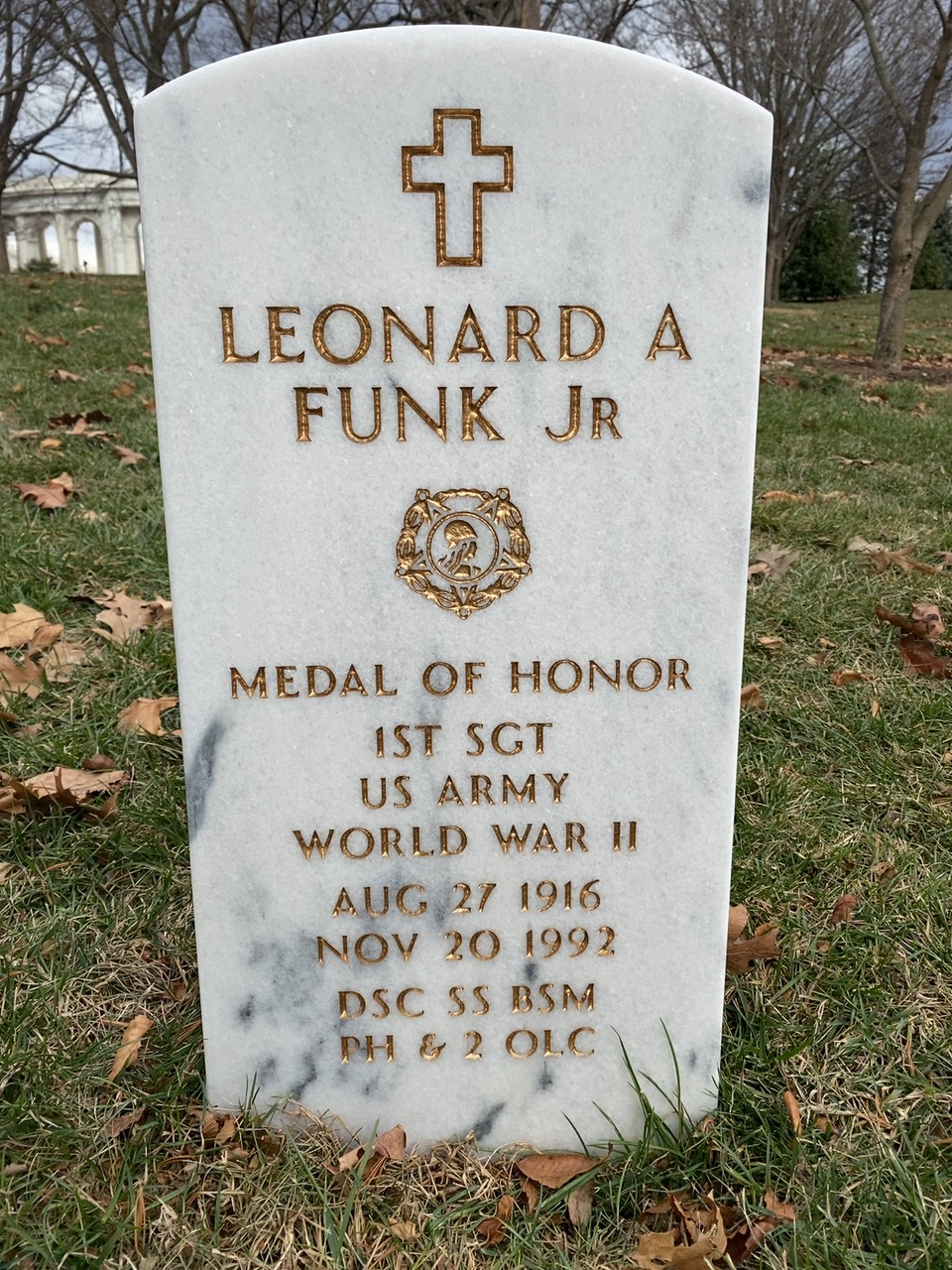 Headstone of Leonard A Funk
