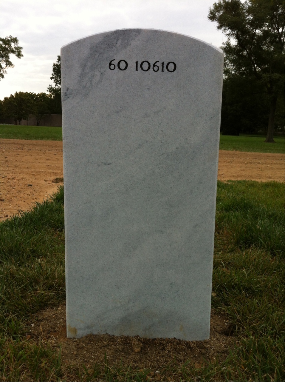 Back of headstone — Vaughn Galen Hillgren