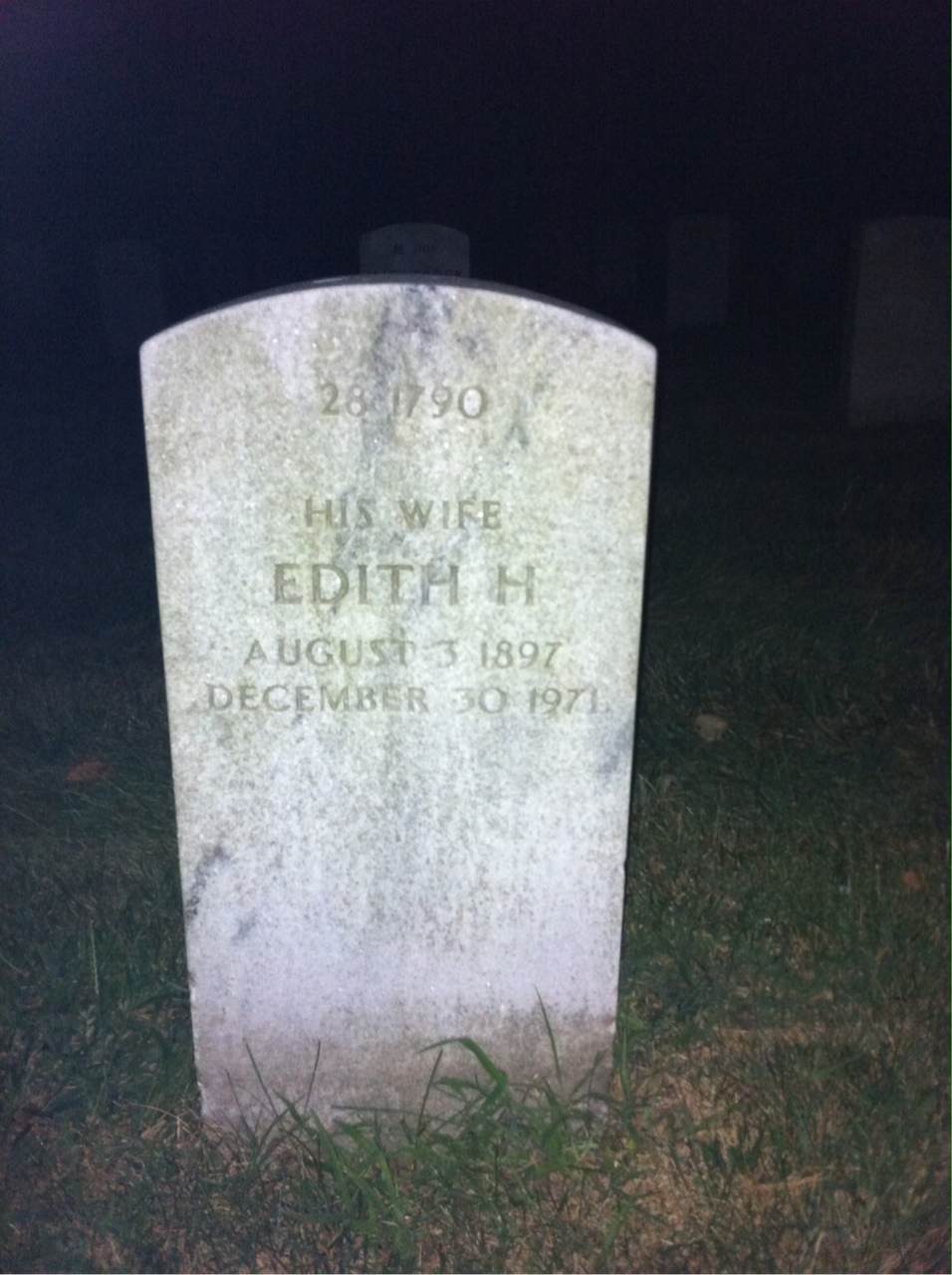 Back of headstone — Edith Mynderse