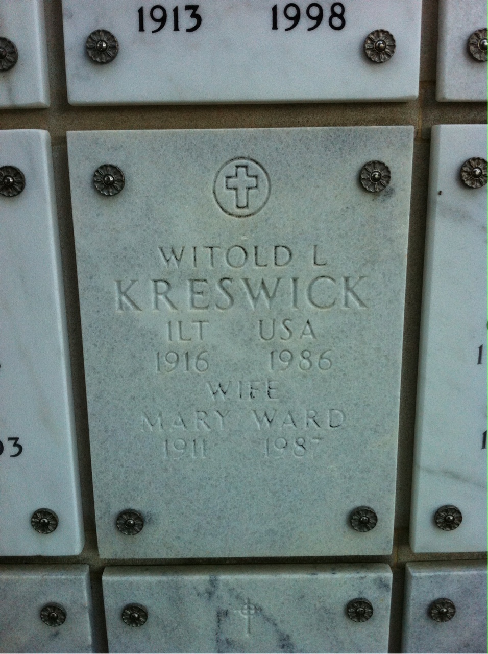 Witold L Kreswick