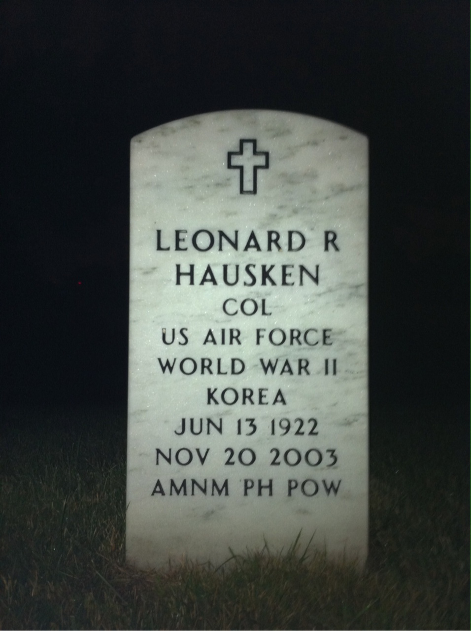 Leonard Hausken