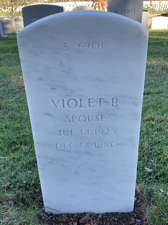 Back of headstone — Harold E Wells