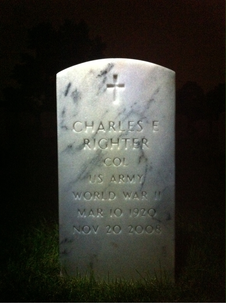 Charles Righter