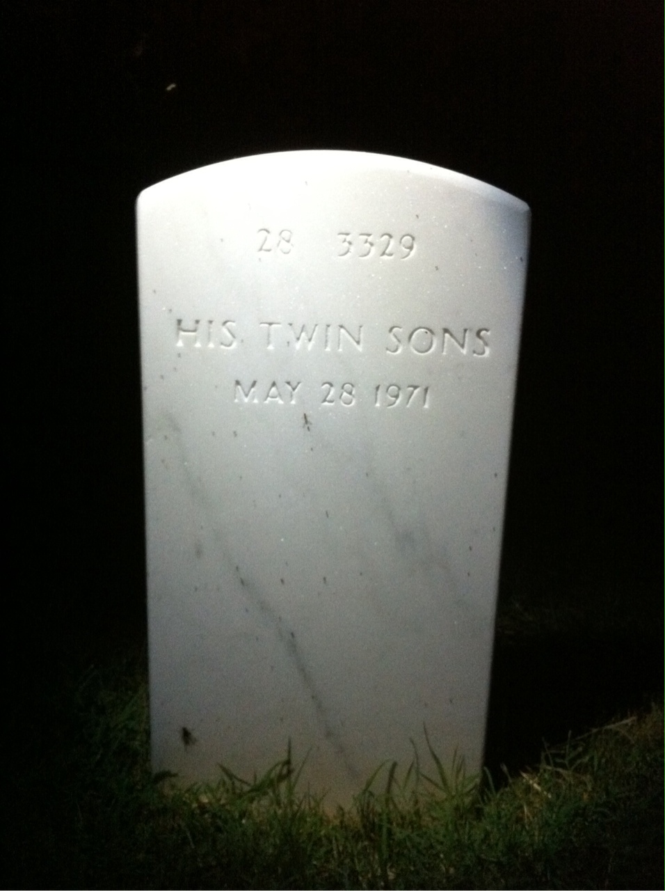 Back of headstone — Timothy L Mccleary
