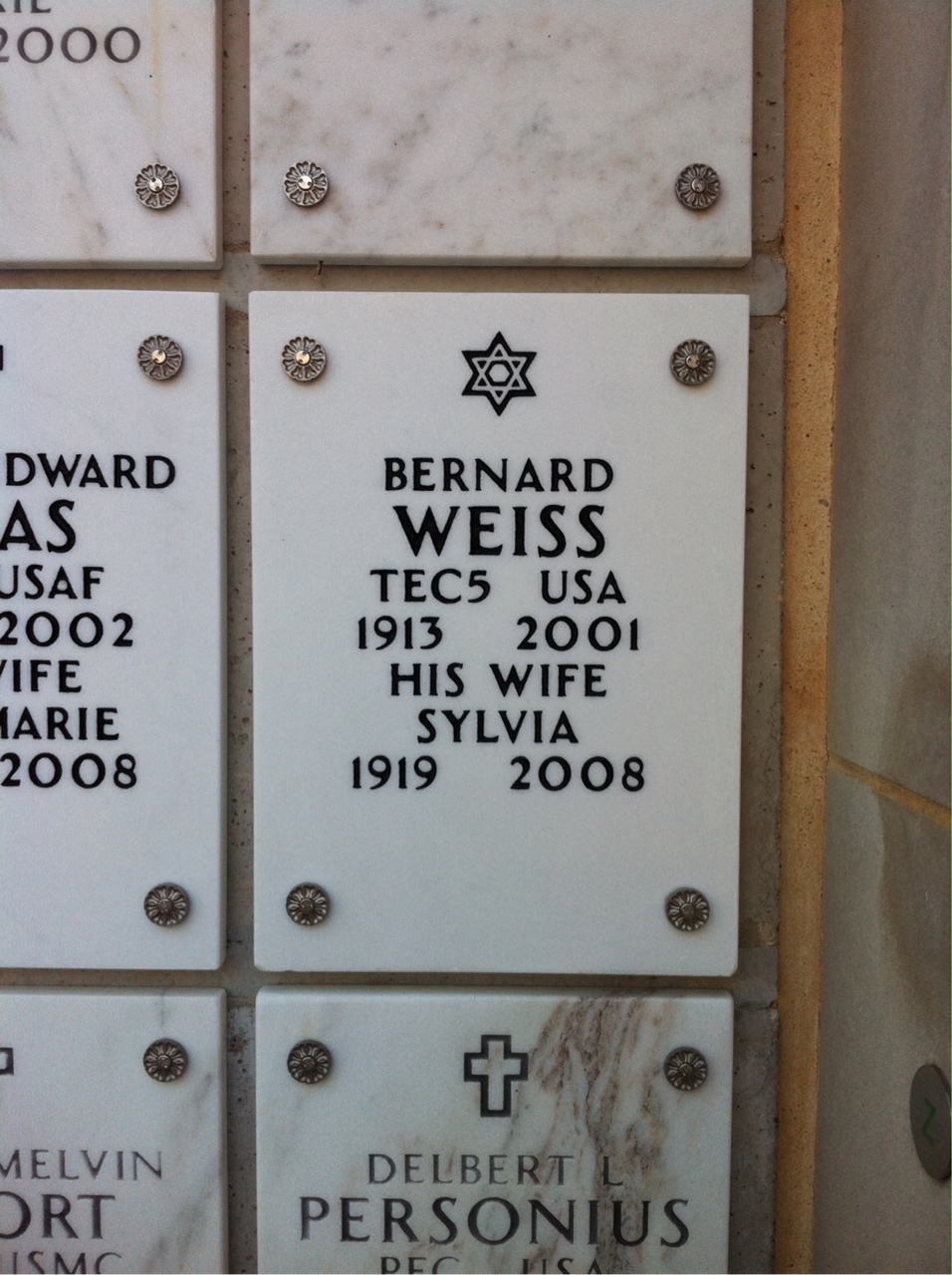 Bernard Weiss