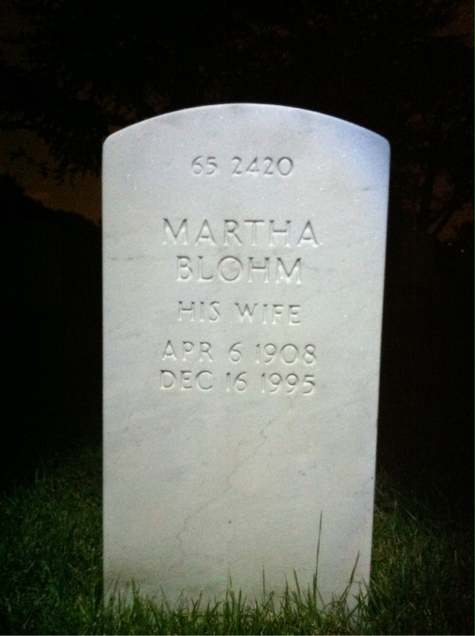 Back of headstone — Charles B Roede
