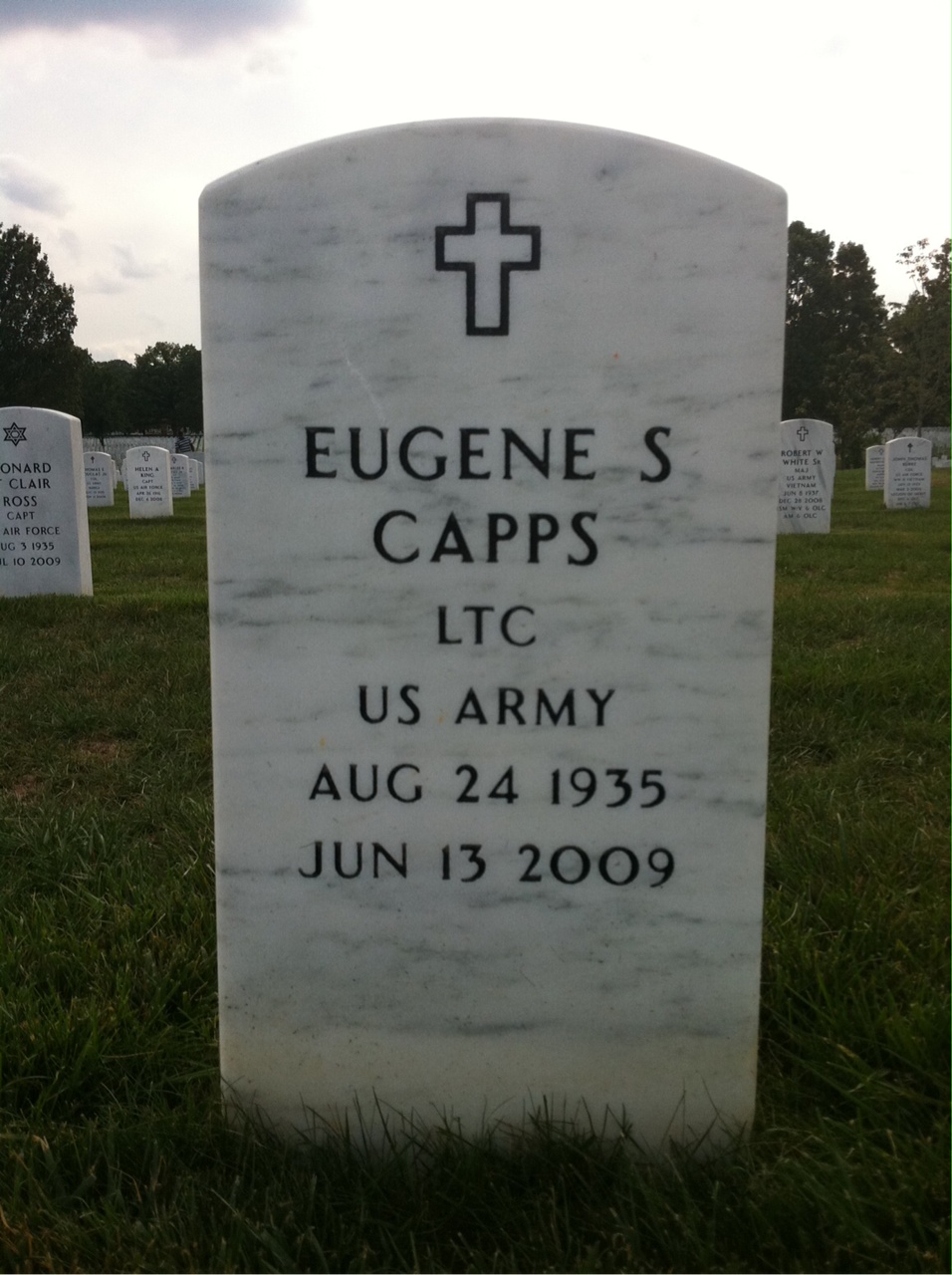 Eugene Capps