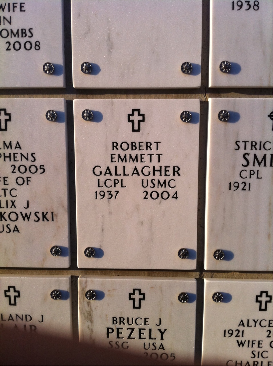 Robert Gallagher