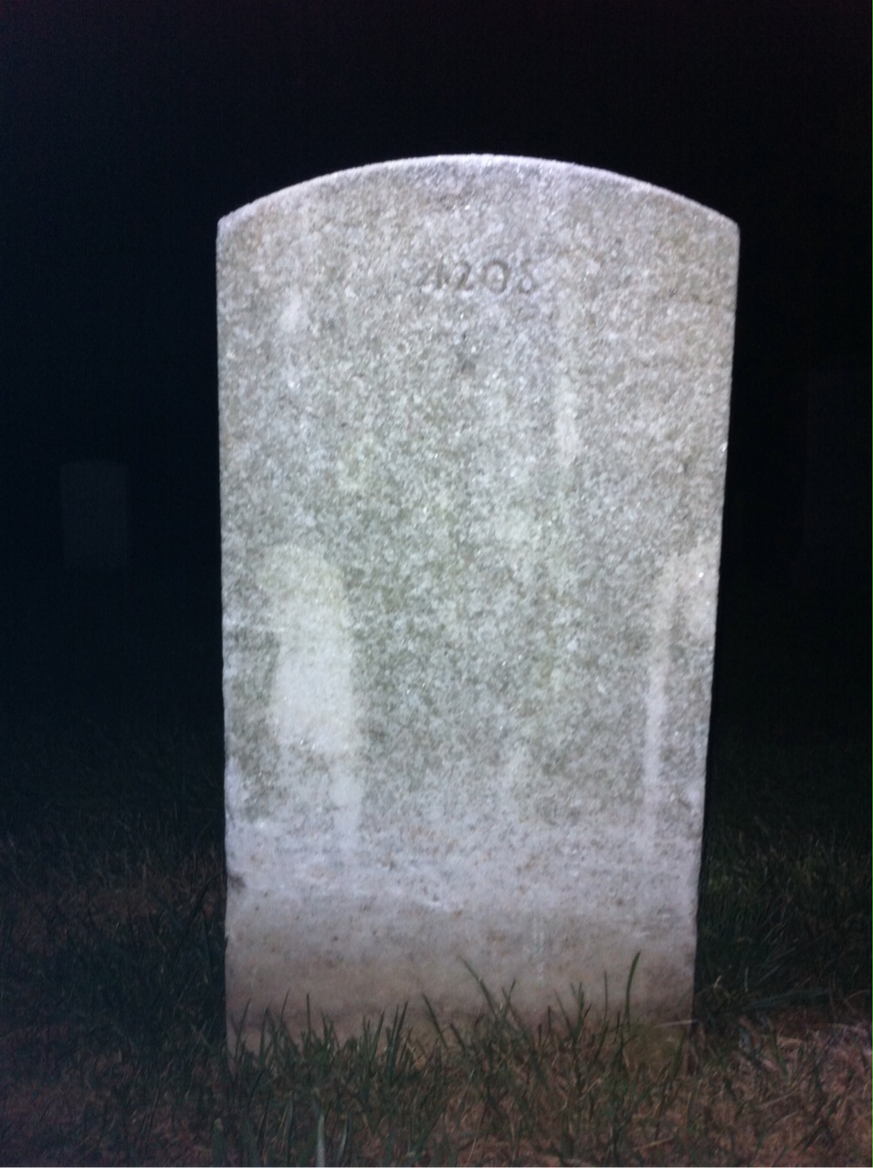 Back of headstone — Nonie Mohun