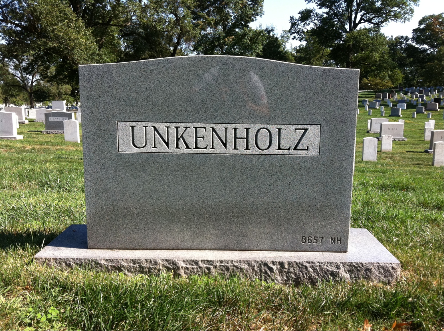 Back of headstone — Willard Unkenholz