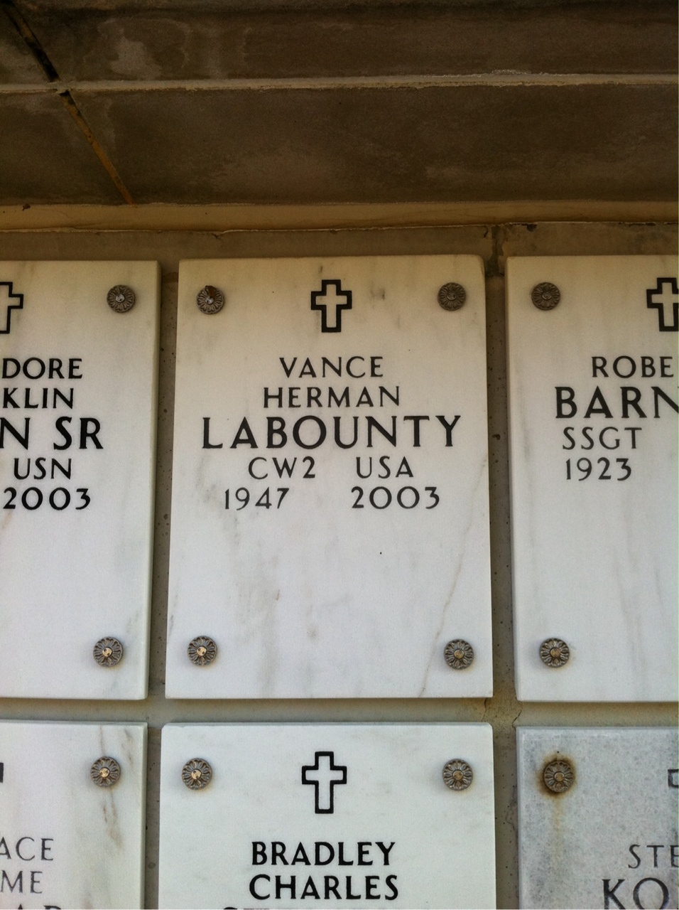 Vance H Labounty