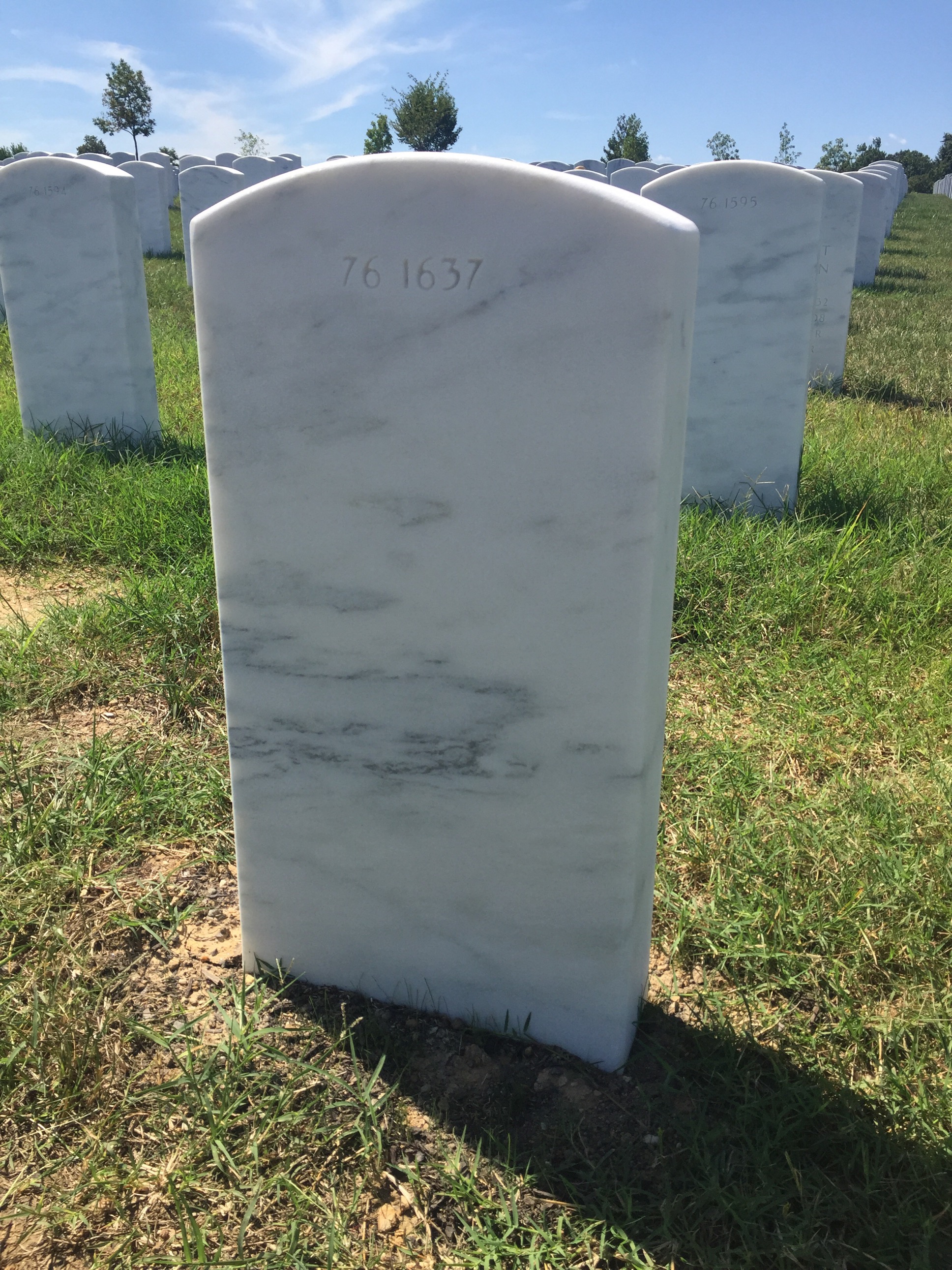 Back of headstone — Fernando R Ledda