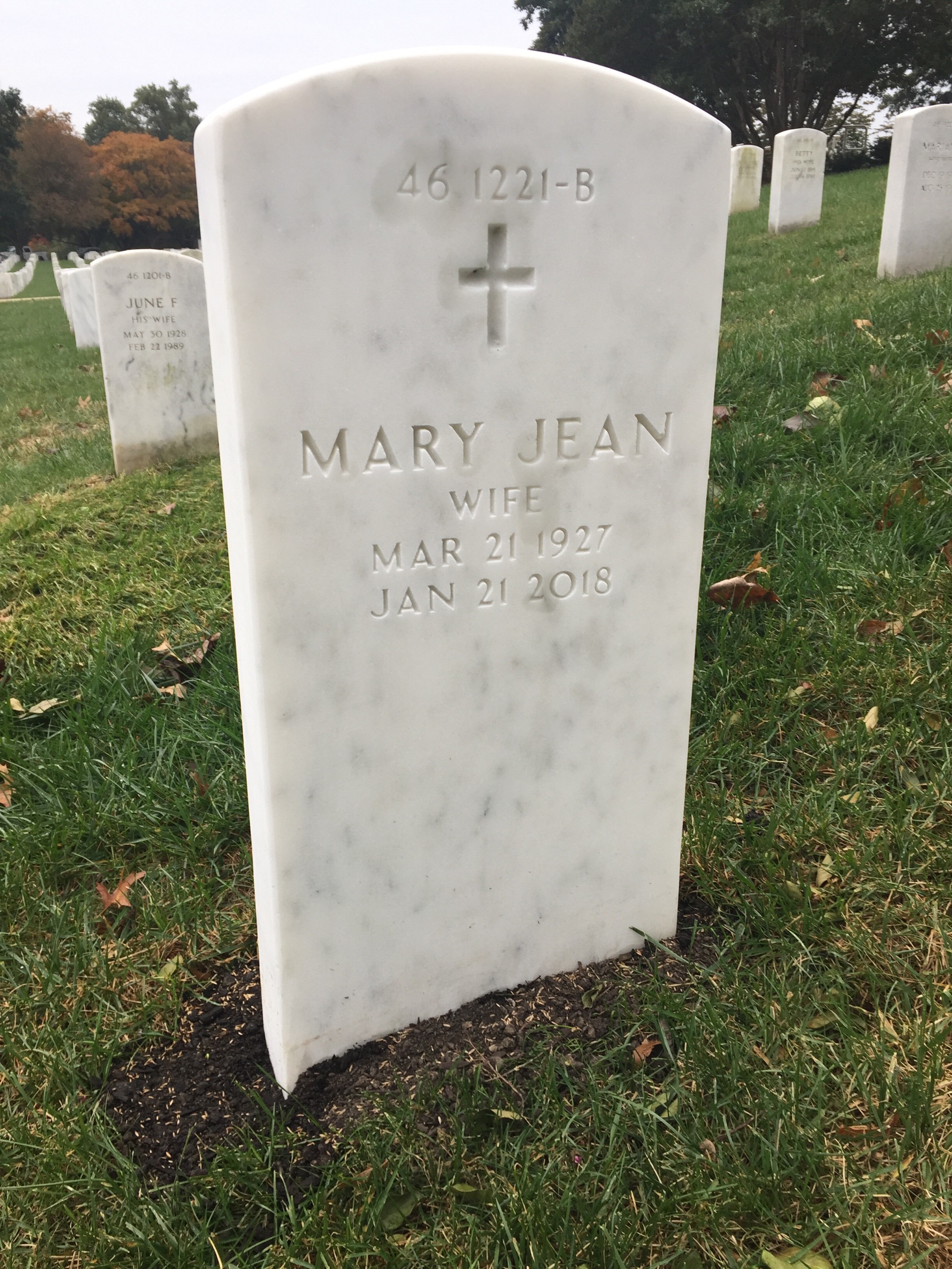 Back of headstone — Lyle Anderson