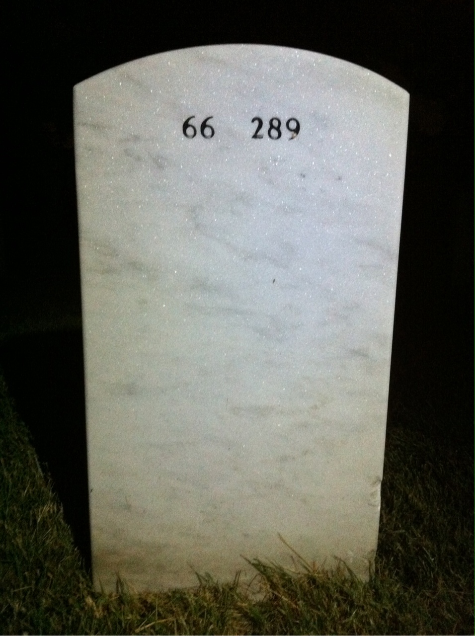 Back of headstone — Gerald Muench