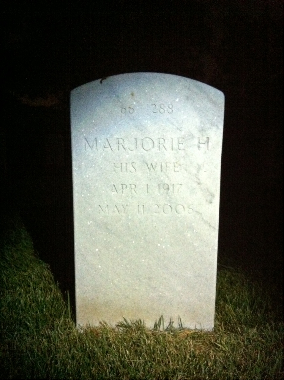 Back of headstone — Wesley Sager