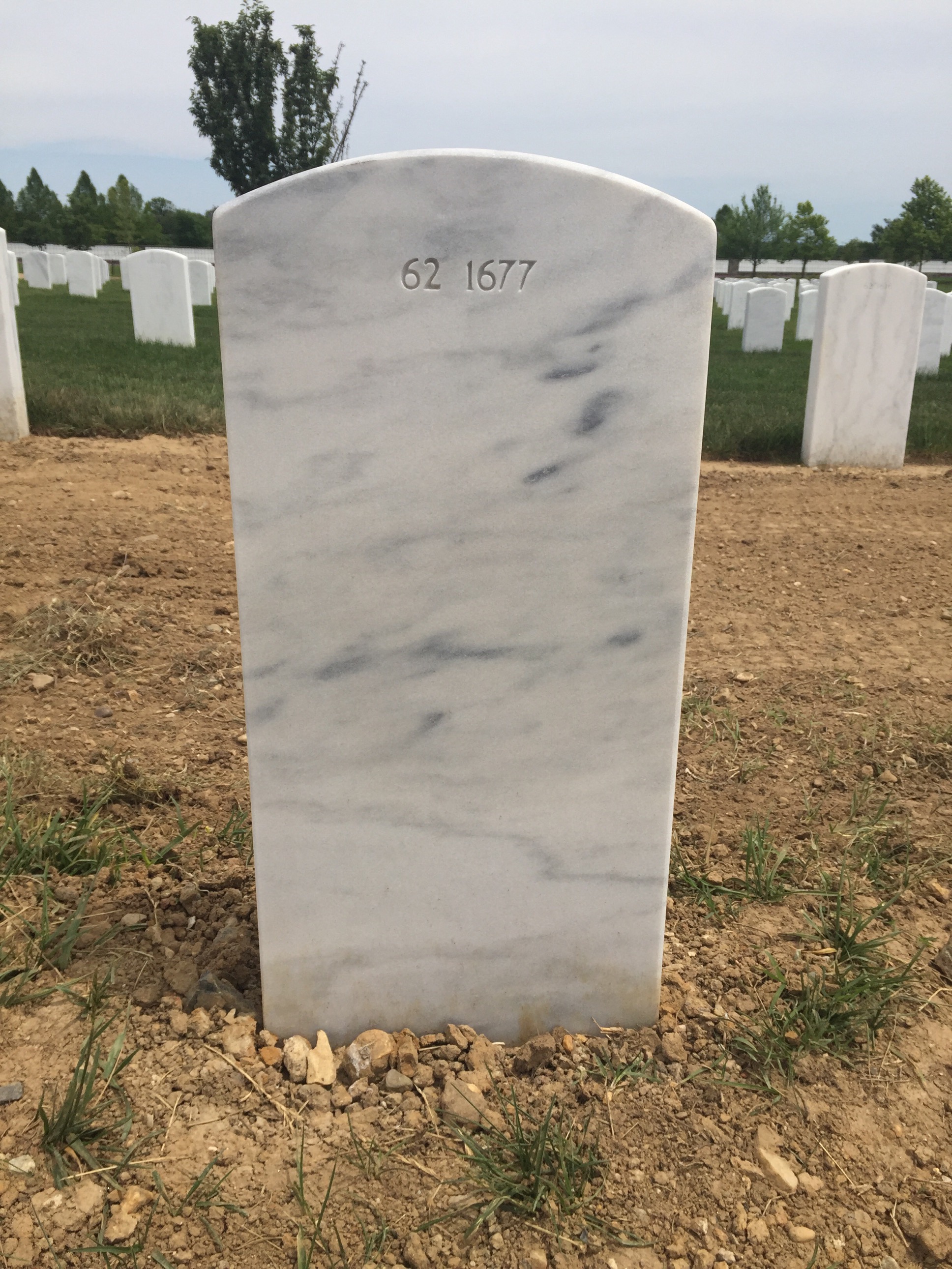 Back of headstone — Luis Omar Perez