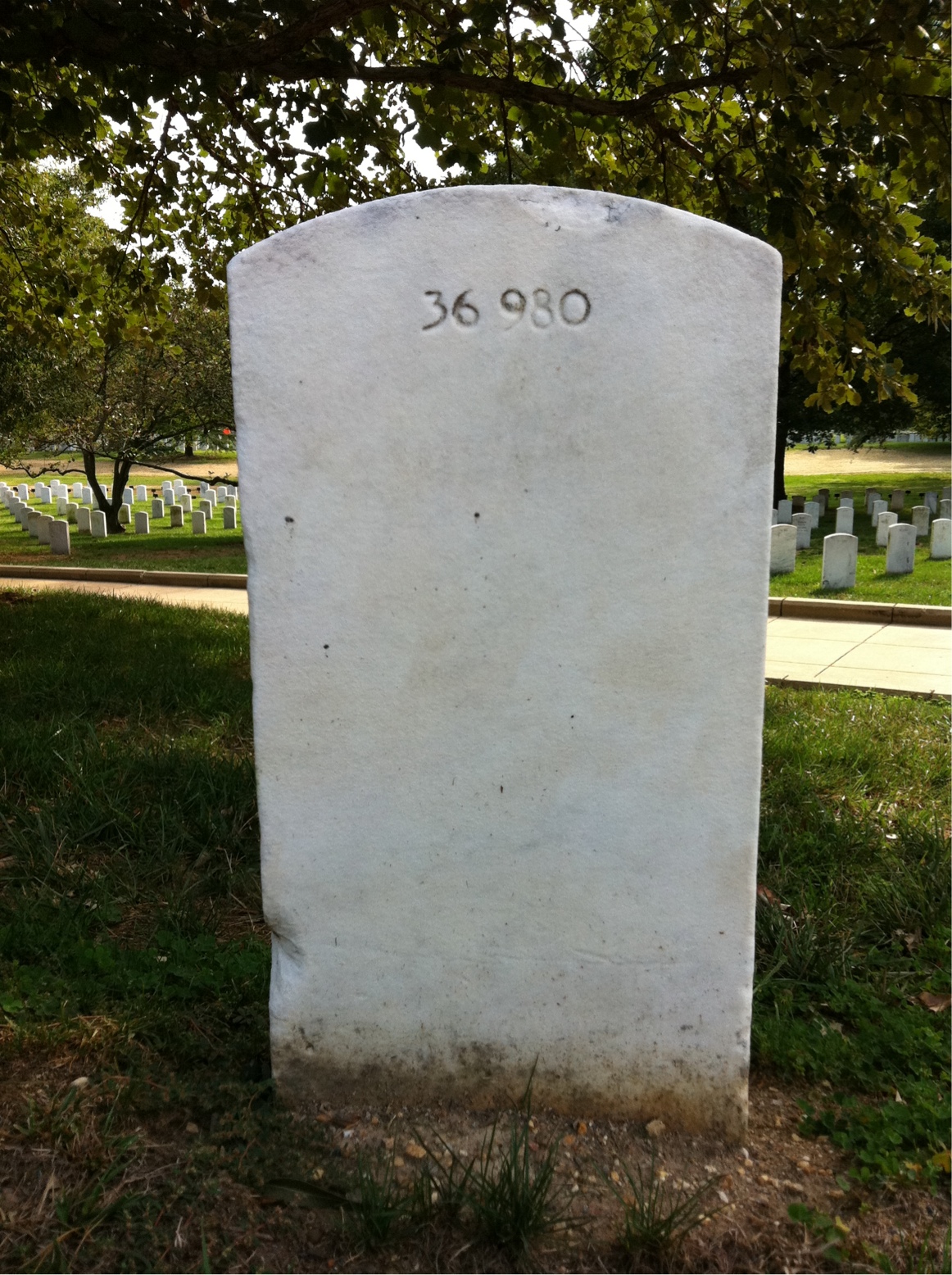 Back of headstone — Victor Gelinas
